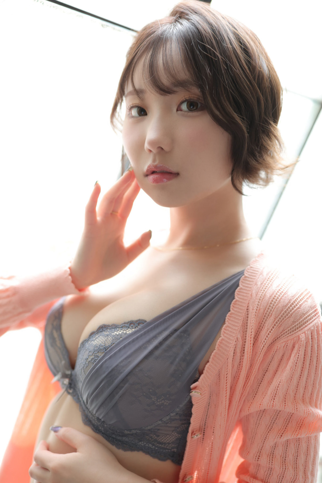 被虐童新闻刺激到⋯絵恋空(绘恋空)自爆童年的悲惨回忆！